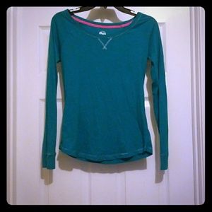 Green long sleeved tshirt